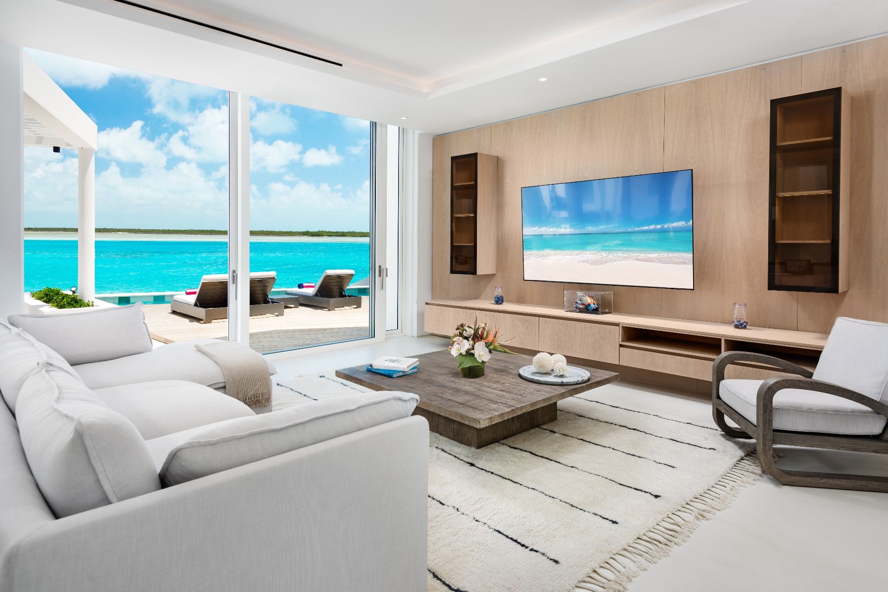 Bash villa photo.